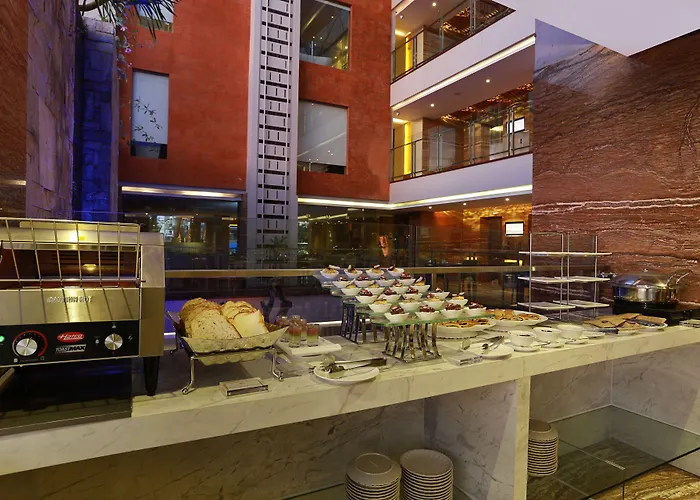 Mega Boutique Hotel
